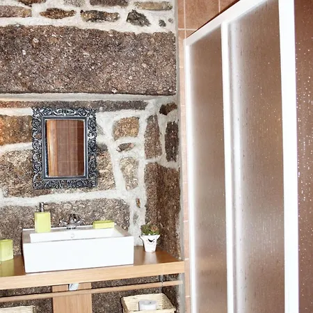 Spacious Family House In Nogueira With Garden Moita (Viseu)