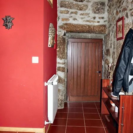 Spacious Family House In Nogueira With Garden Holiday home Moita (Viseu)