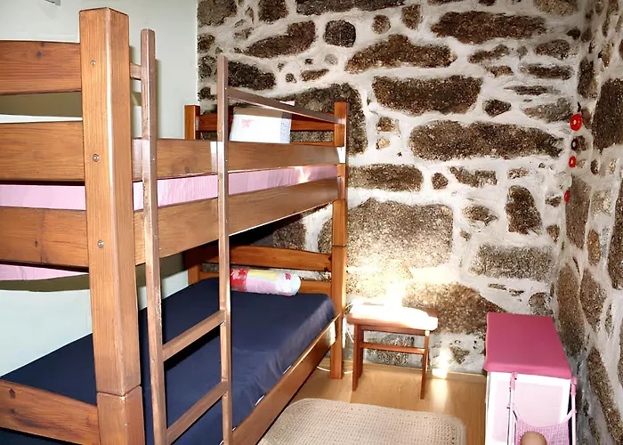 Prázdninový dům Spacious Family House In Nogueira With Garden Moita (Viseu)